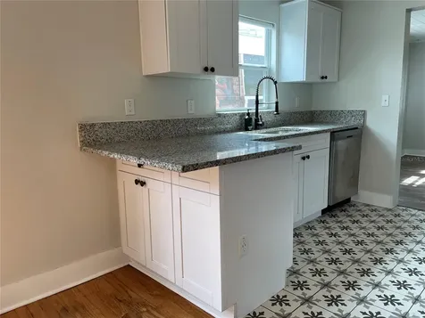 1517 E Ellicott Street Tampa FL 33610