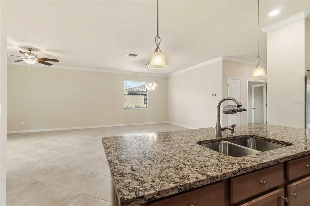 7156 Marsh View Terrace Bradenton FL 34212