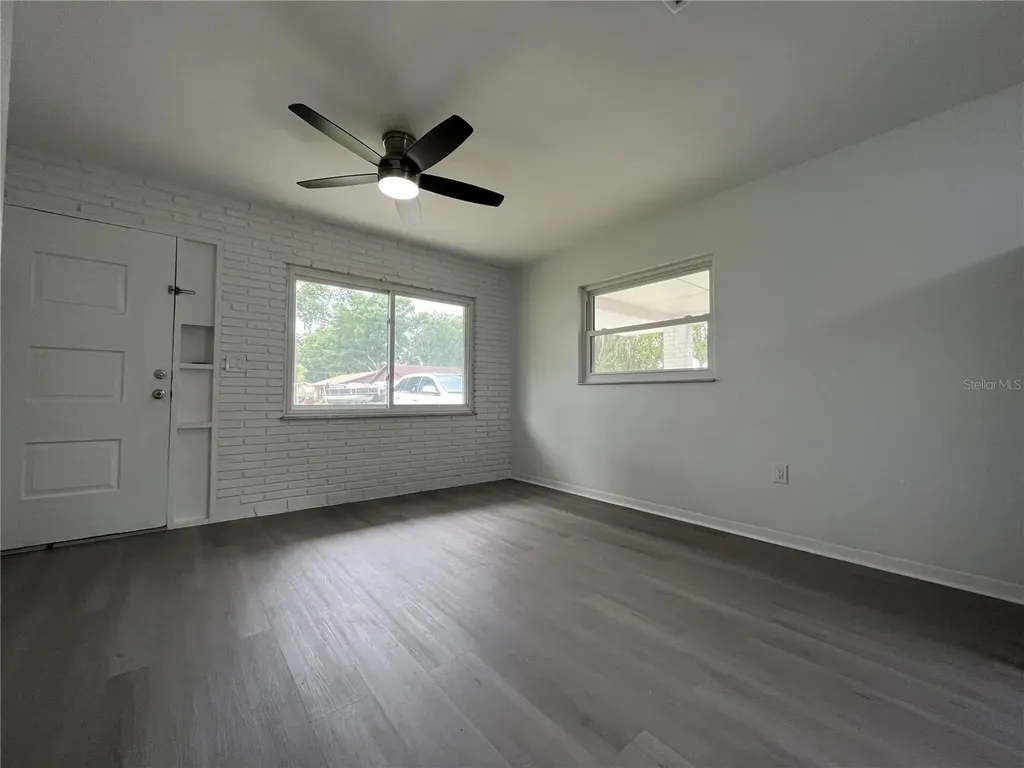 4814 20th Street Zephyrhills FL 33542
