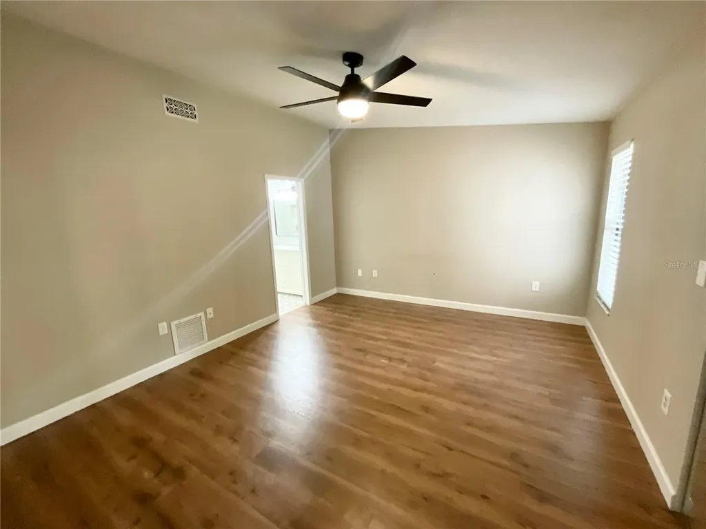 2468 Gulfbreeze Circle Palm Harbor FL 34683