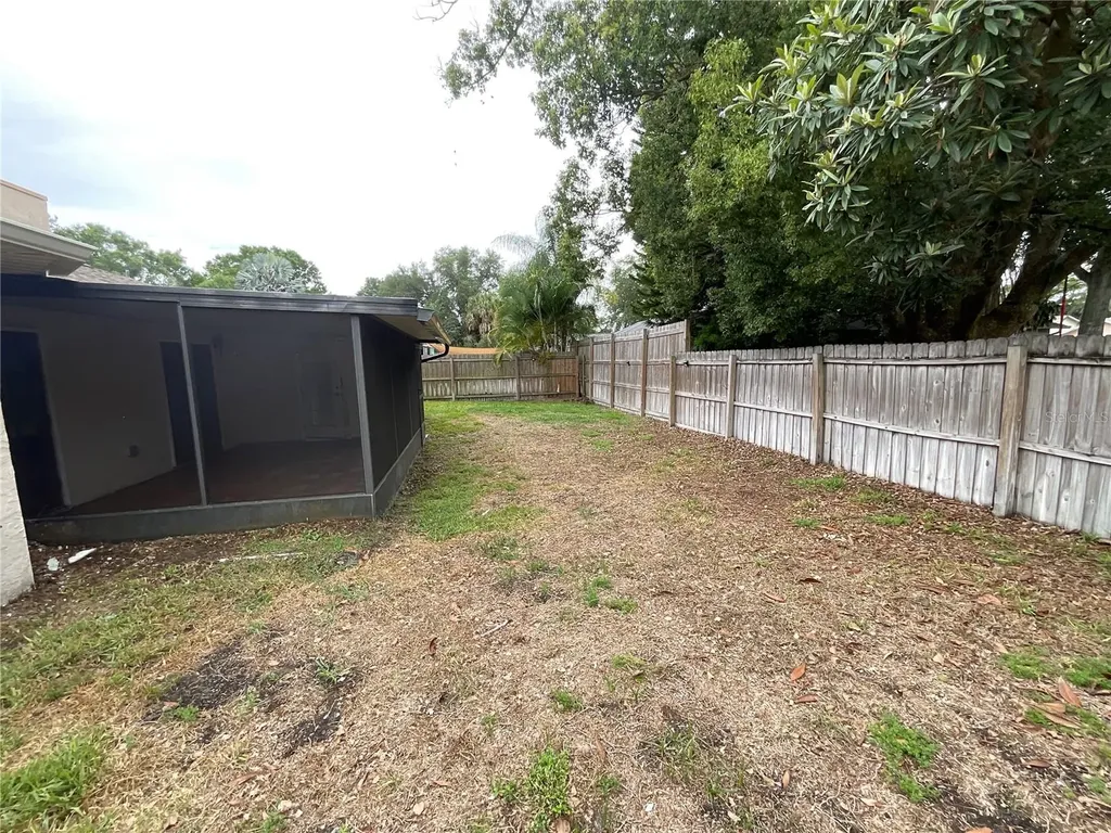 2468 Gulfbreeze Circle Palm Harbor FL 34683