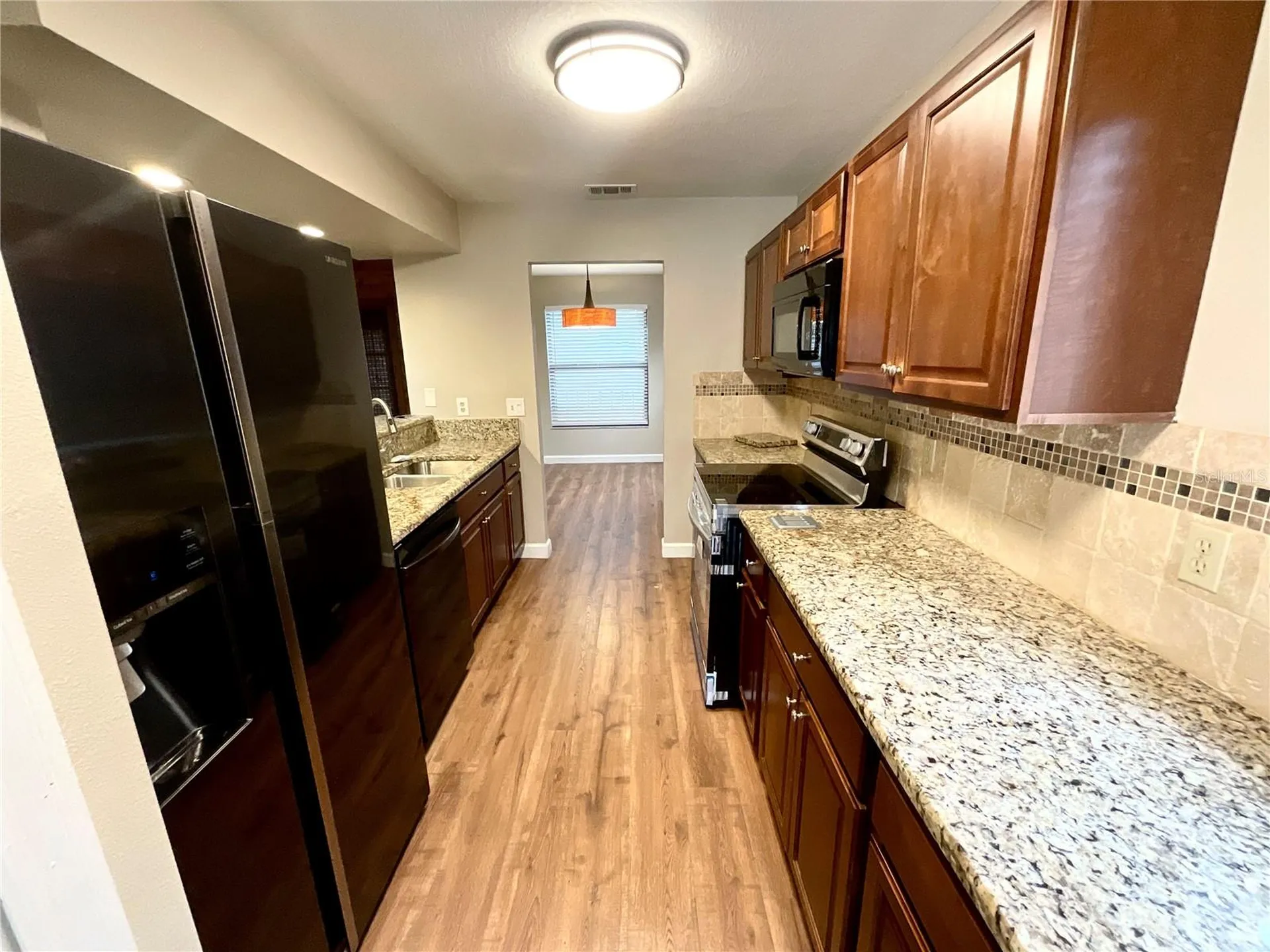2468 Gulfbreeze Circle Palm Harbor FL 34683