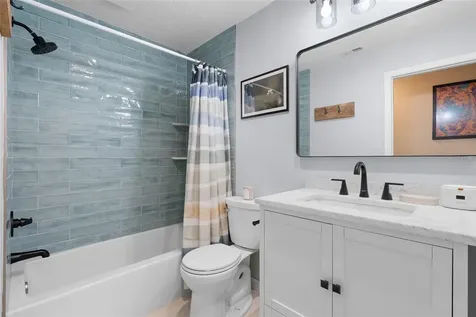 2468 Gulfbreeze Circle Palm Harbor FL 34683