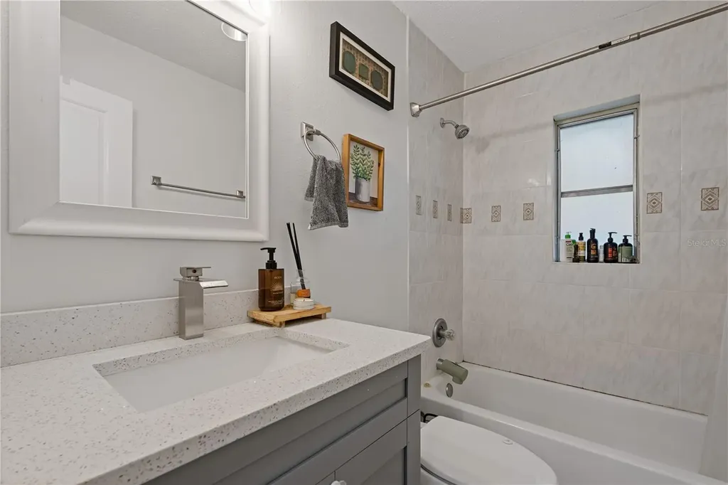3308 W Van Buren Drive Tampa FL 33611