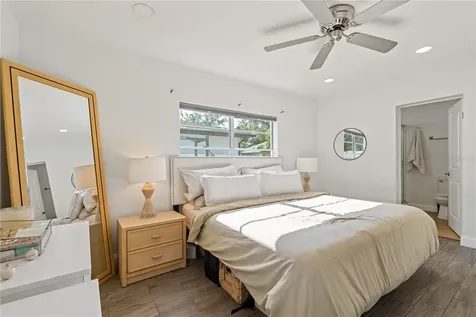 3308 W Van Buren Drive Tampa FL 33611