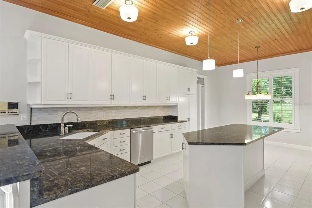 36 Stone Gate S Longwood FL 32779