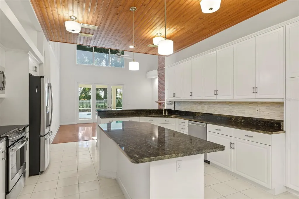 36 Stone Gate S Longwood FL 32779