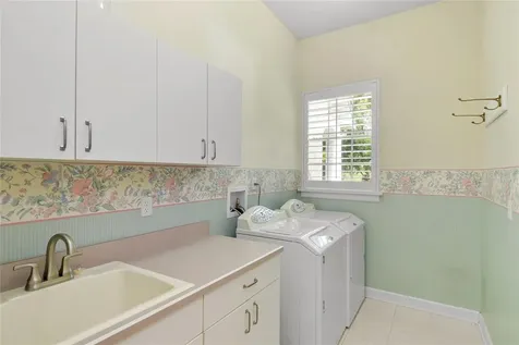 36 Stone Gate S Longwood FL 32779