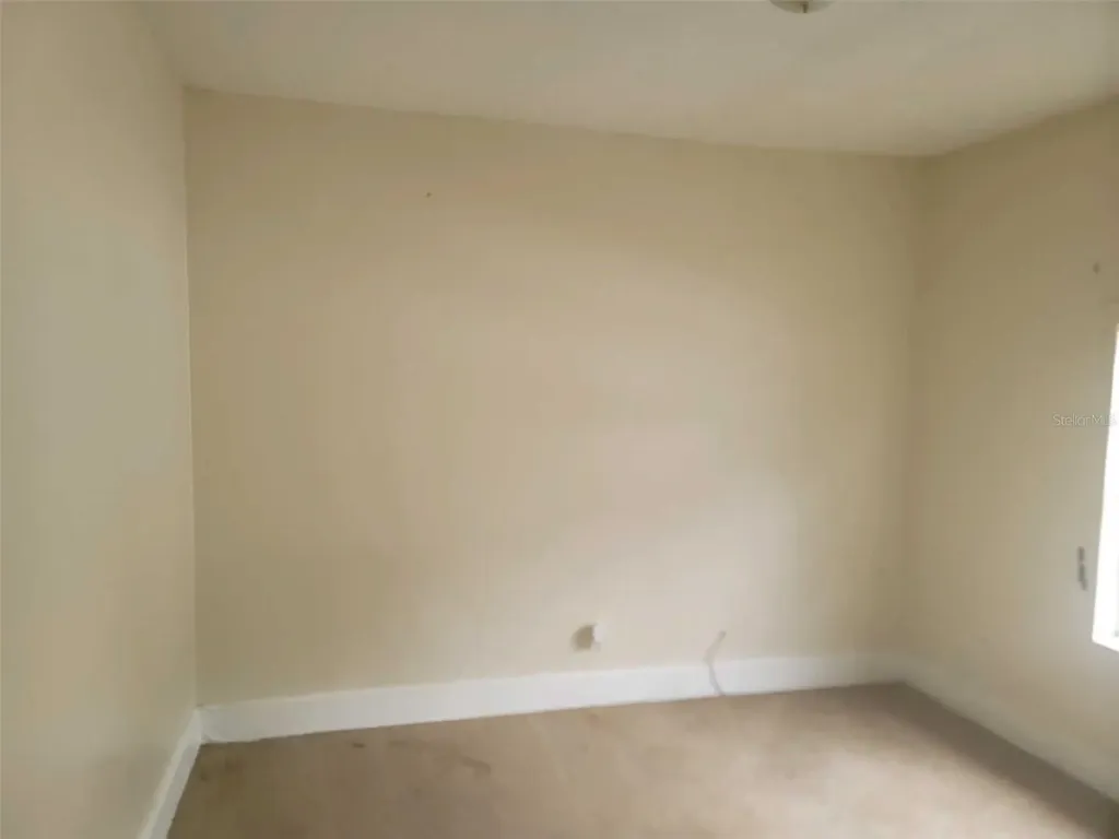 2035 10th Street S St Petersburg FL 33705