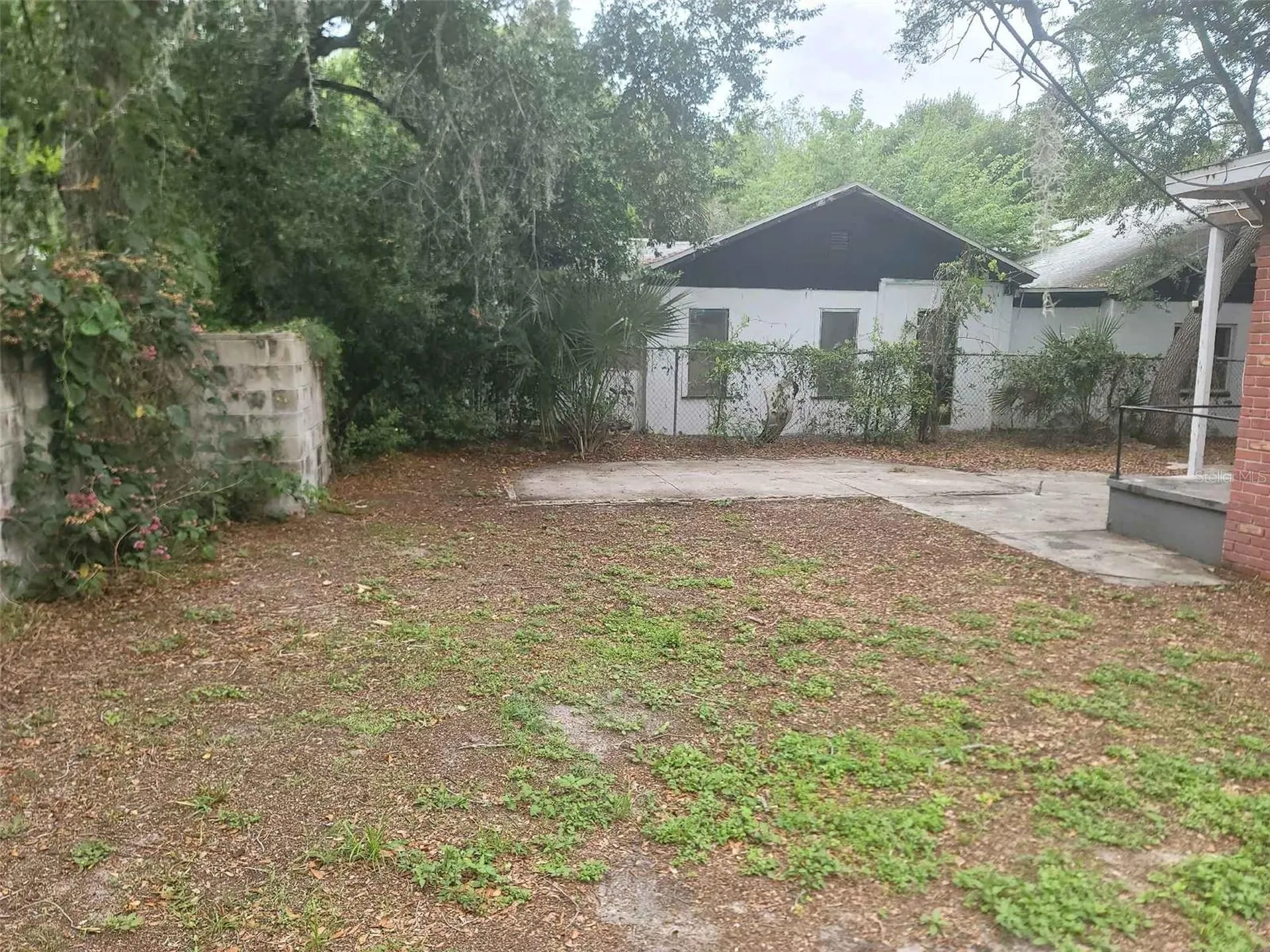2035 10th Street S St Petersburg FL 33705