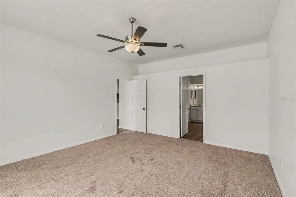 2565 Skif Drive Orlando FL 32812