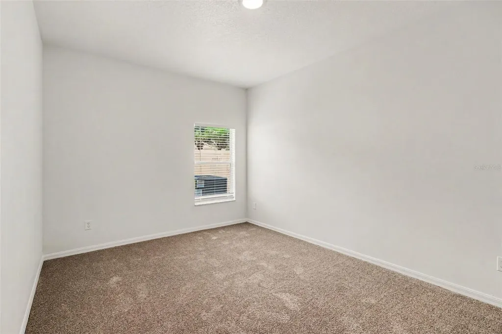 2565 Skif Drive Orlando FL 32812