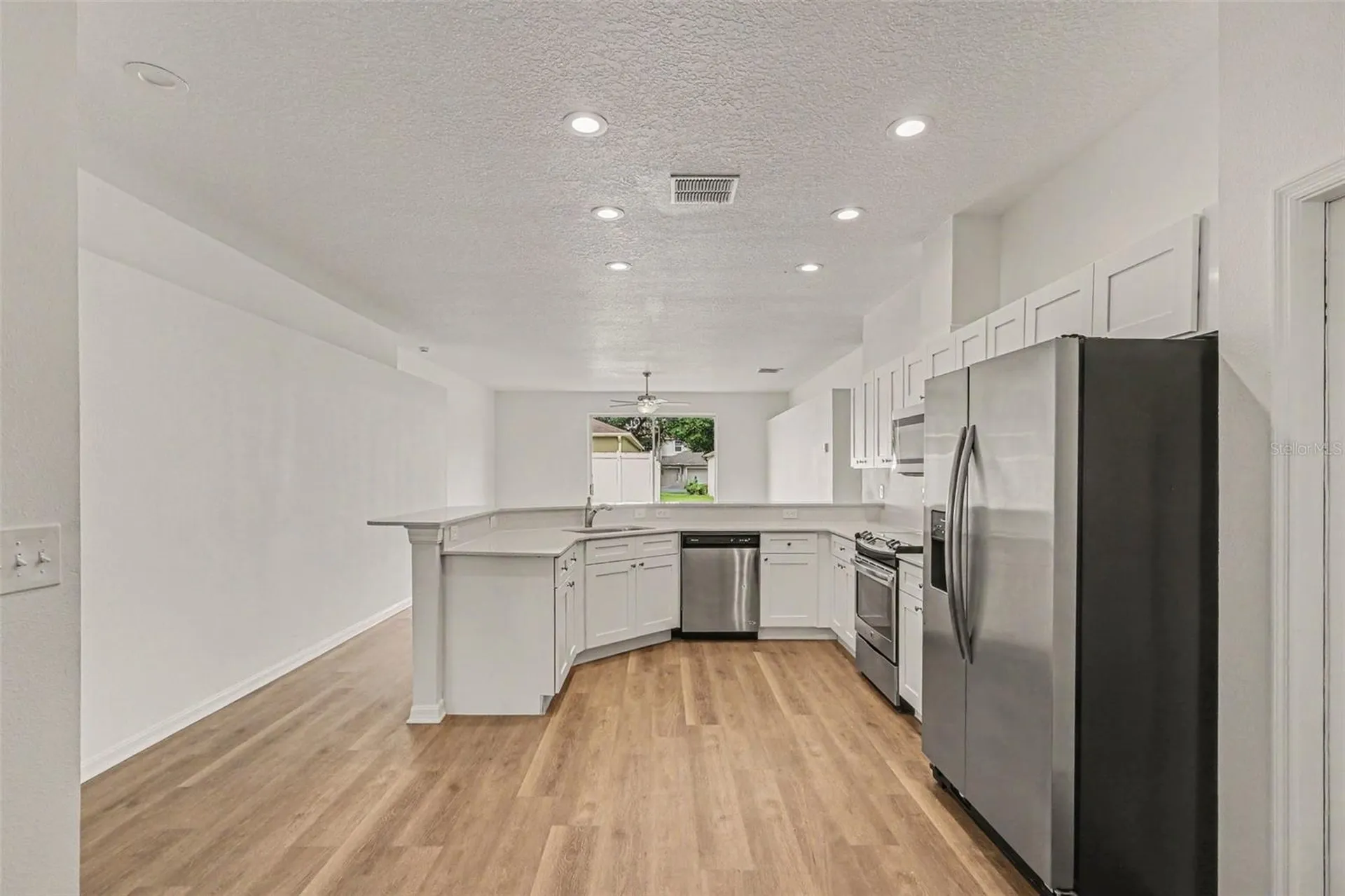 2565 Skif Drive Orlando FL 32812