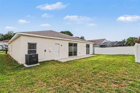2565 Skif Drive Orlando FL 32812