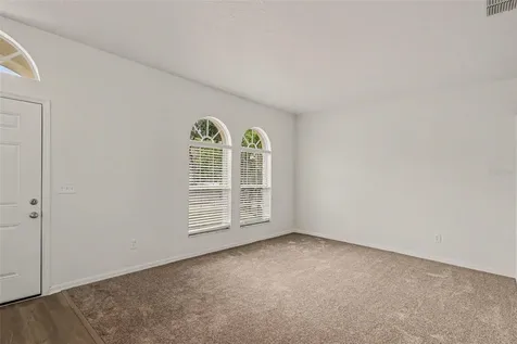 2565 Skif Drive Orlando FL 32812