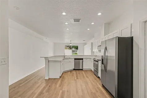 2565 Skif Drive Orlando FL 32812