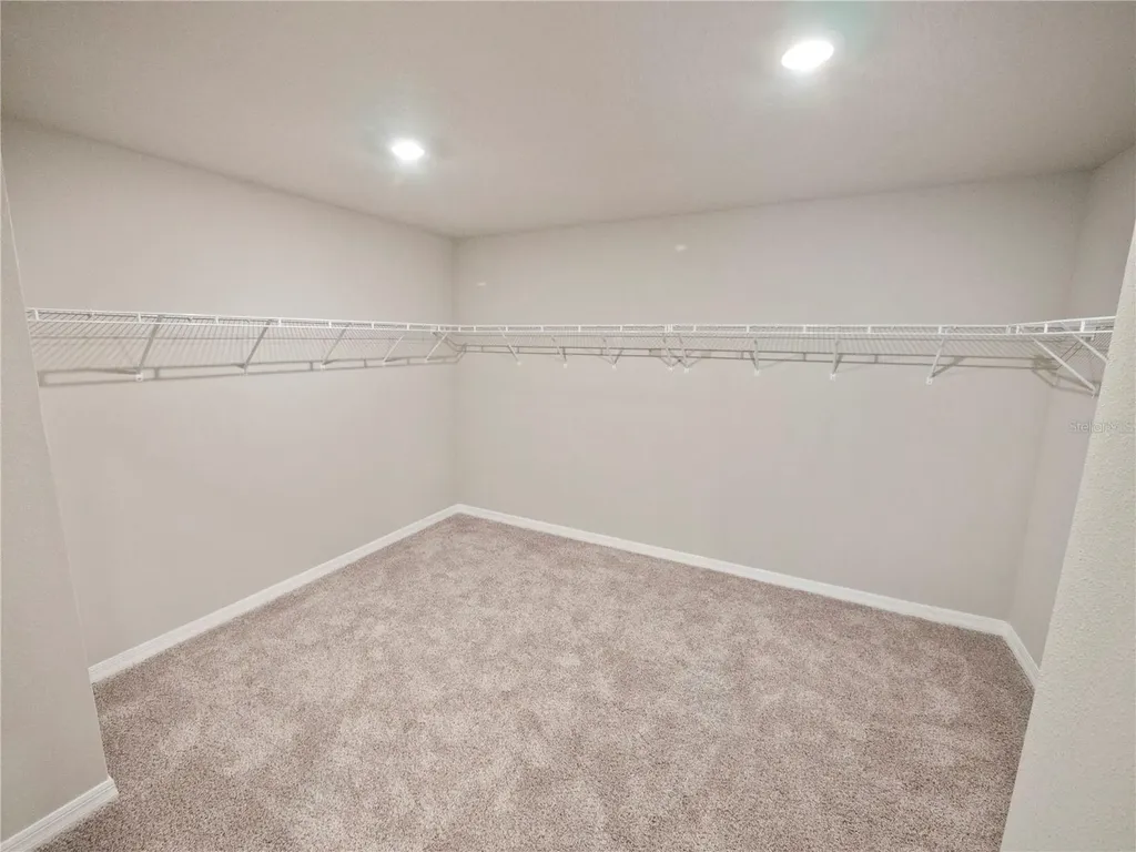 5268 Sanders Oak Trail St Cloud FL 34771