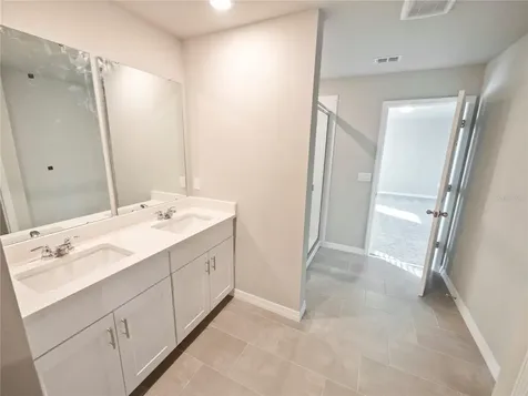 5268 Sanders Oak Trail St Cloud FL 34771