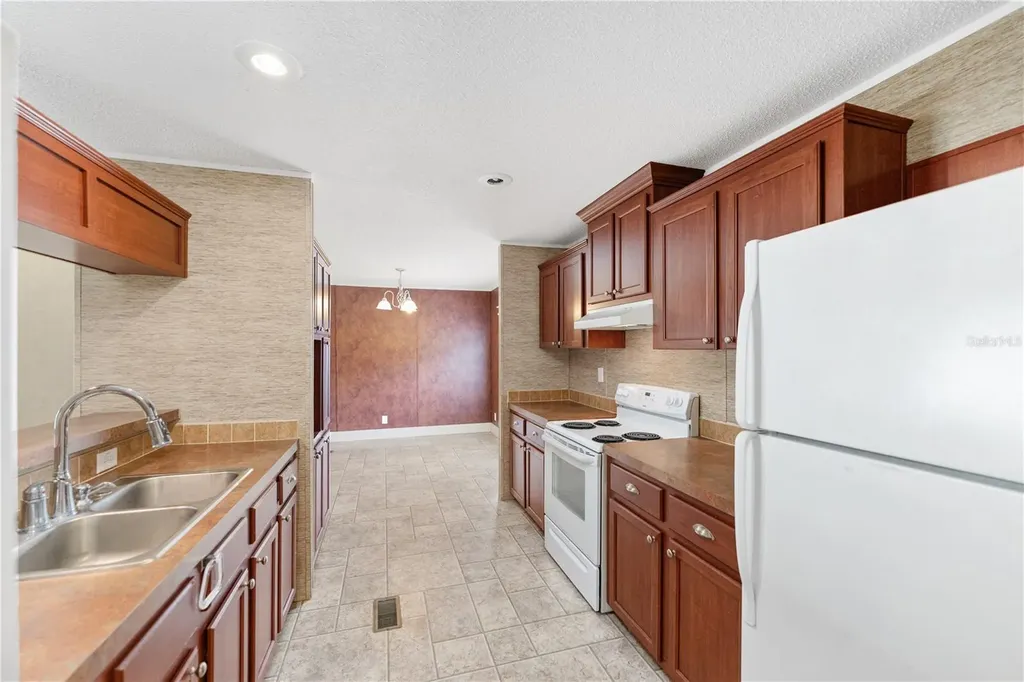 Alachua FL 32615