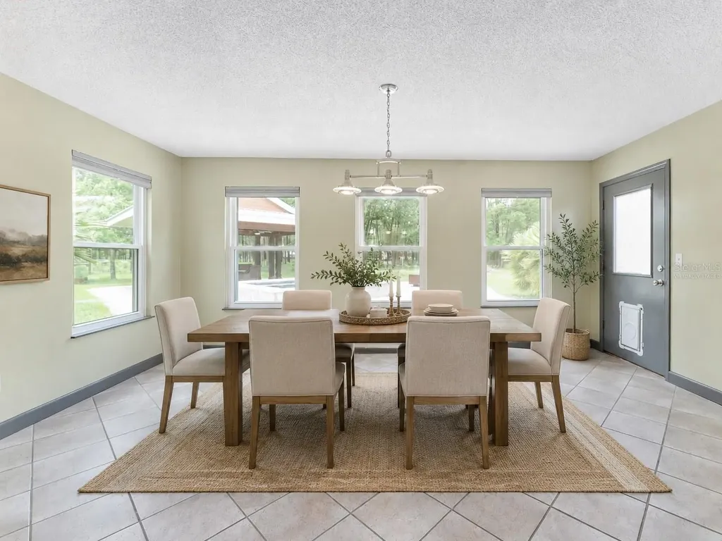 6410 NW 160th Street Alachua FL 32615