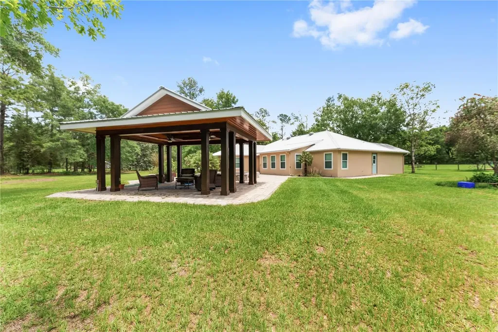 6410 NW 160th Street Alachua FL 32615