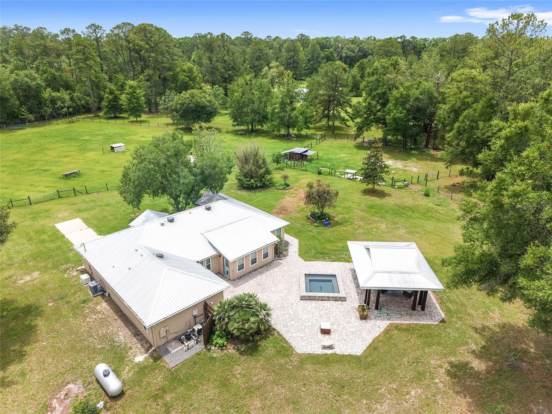 6410 NW 160th Street Alachua FL 32615