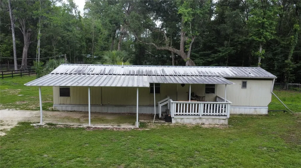 16945 NW 128th Terrace Reddick FL 32686