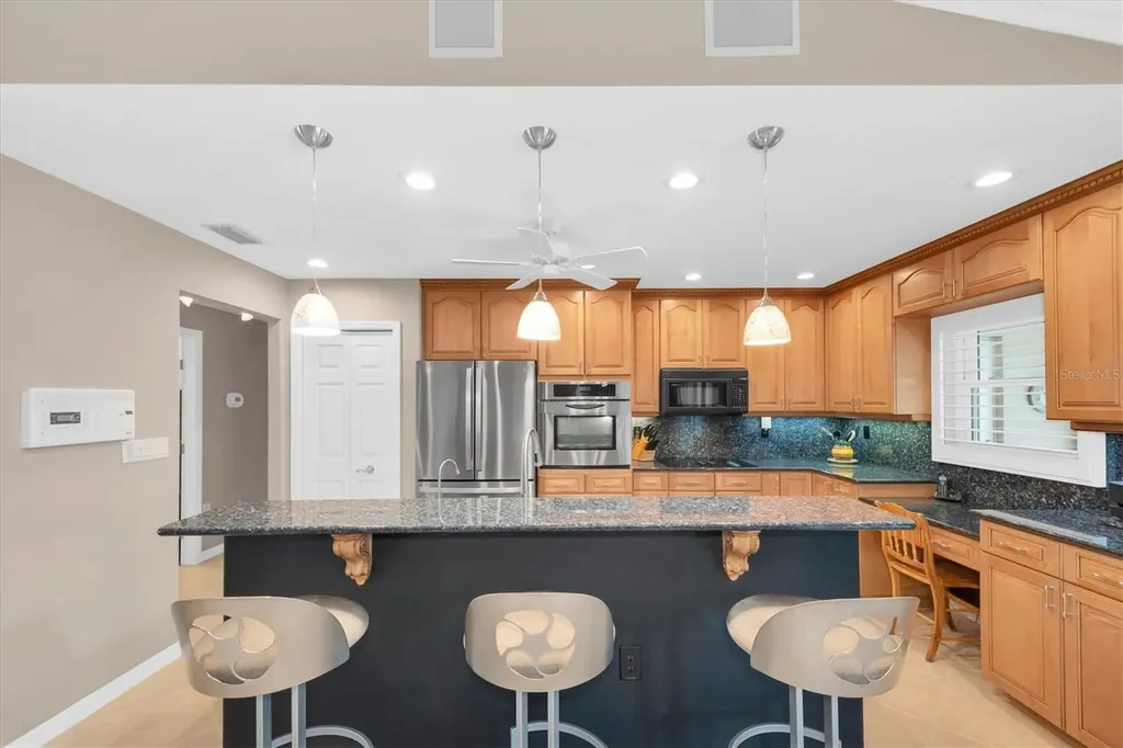 7759 Carver Court Seminole FL 33772