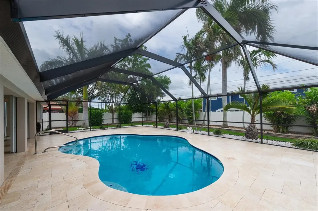7759 Carver Court Seminole FL 33772