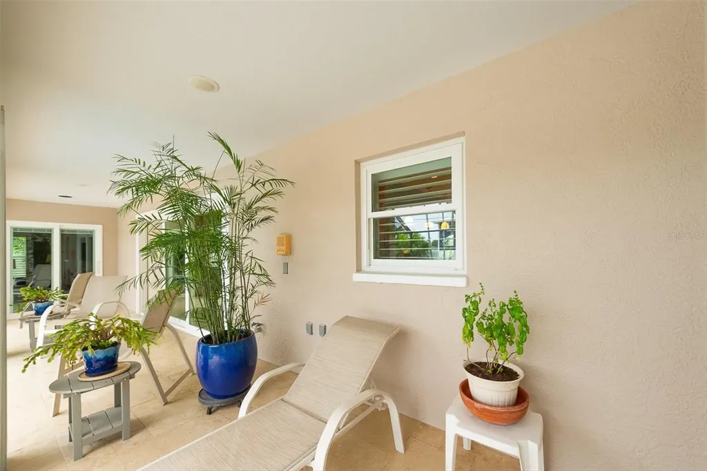 7759 Carver Court Seminole FL 33772