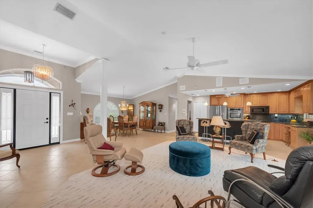 7759 Carver Court Seminole FL 33772