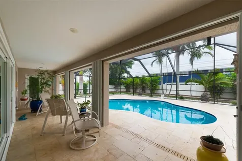 7759 Carver Court Seminole FL 33772