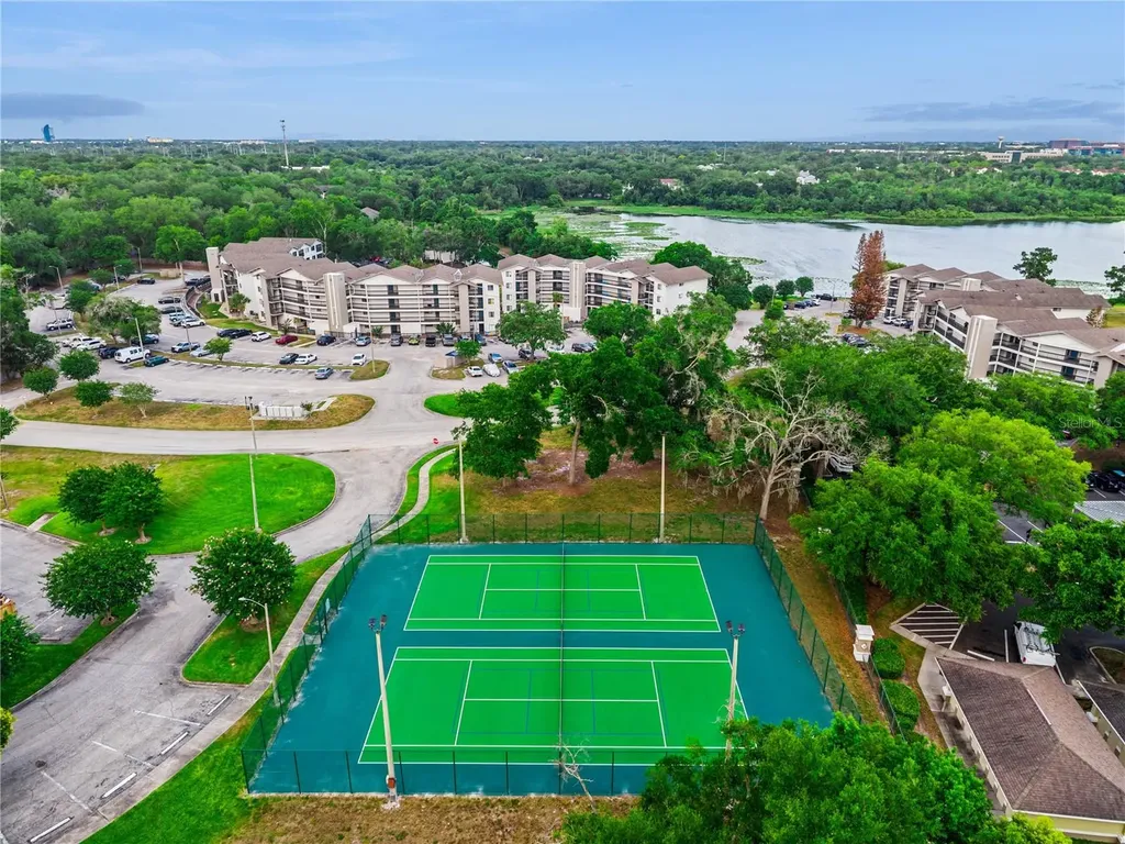 1068 Lotus Parkway Altamonte Springs FL 32714