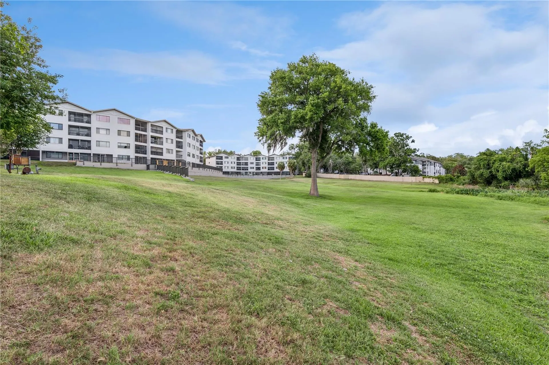 1068 Lotus Parkway Altamonte Springs FL 32714