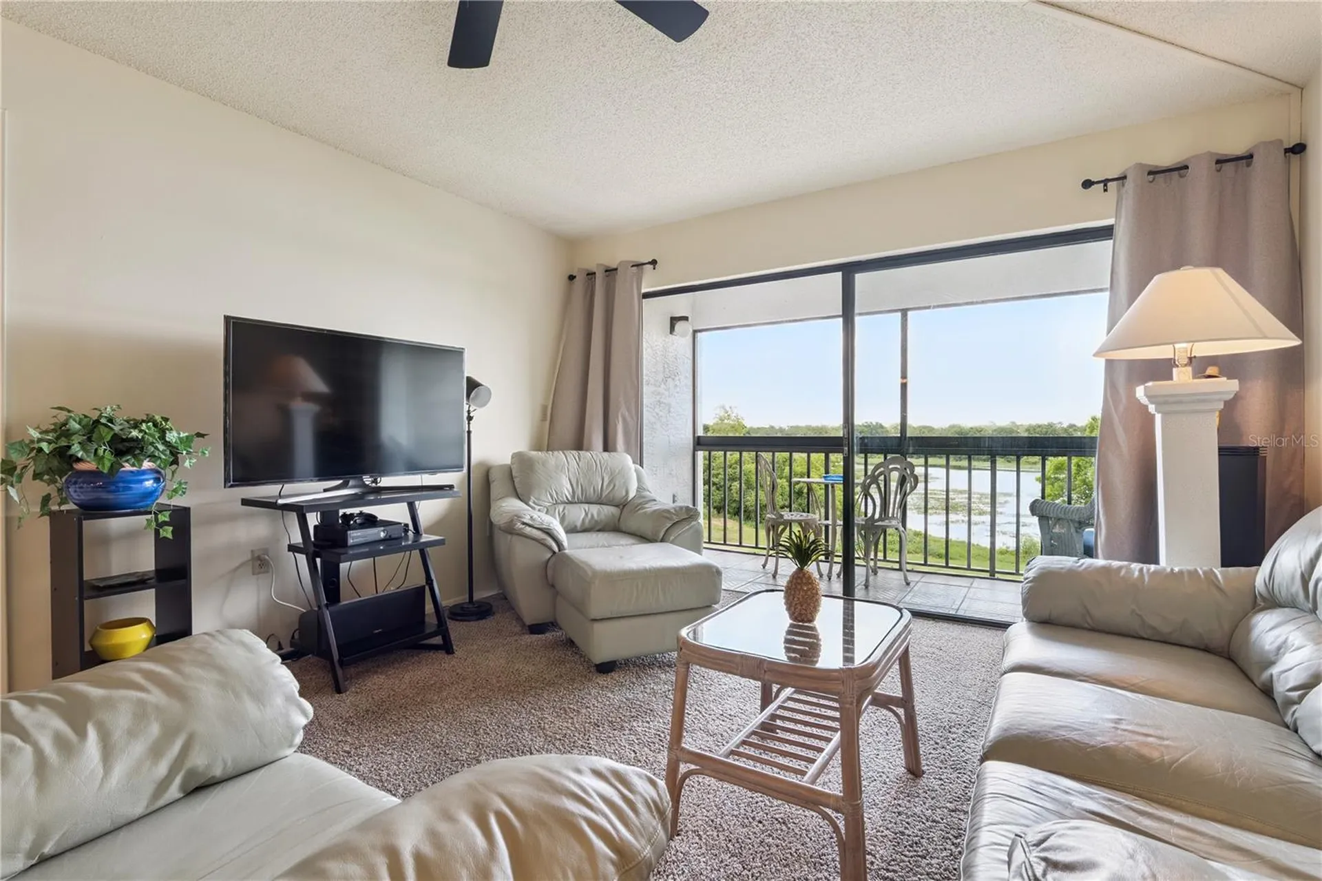 1068 Lotus Parkway Altamonte Springs FL 32714