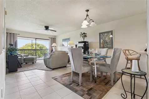 1068 Lotus Parkway Altamonte Springs FL 32714