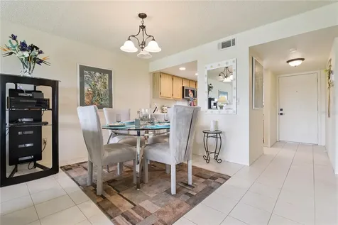 1068 Lotus Parkway Altamonte Springs FL 32714