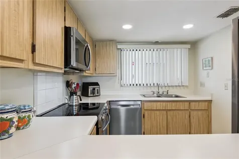 1068 Lotus Parkway Altamonte Springs FL 32714