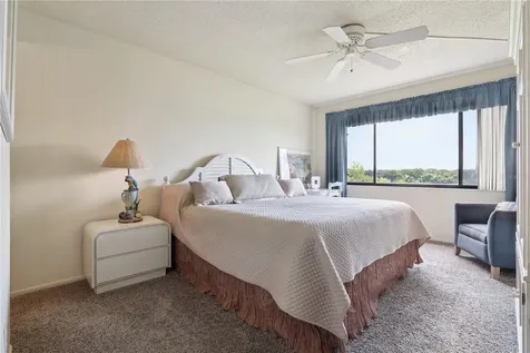1068 Lotus Parkway Altamonte Springs FL 32714