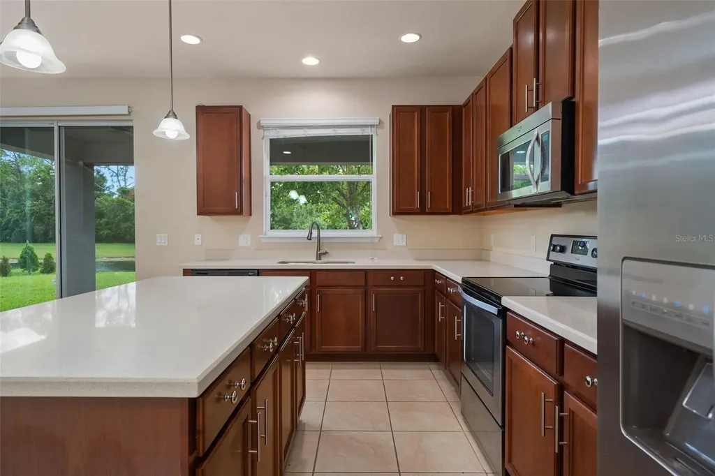 5177 Dove Tree Street Orlando FL 32811
