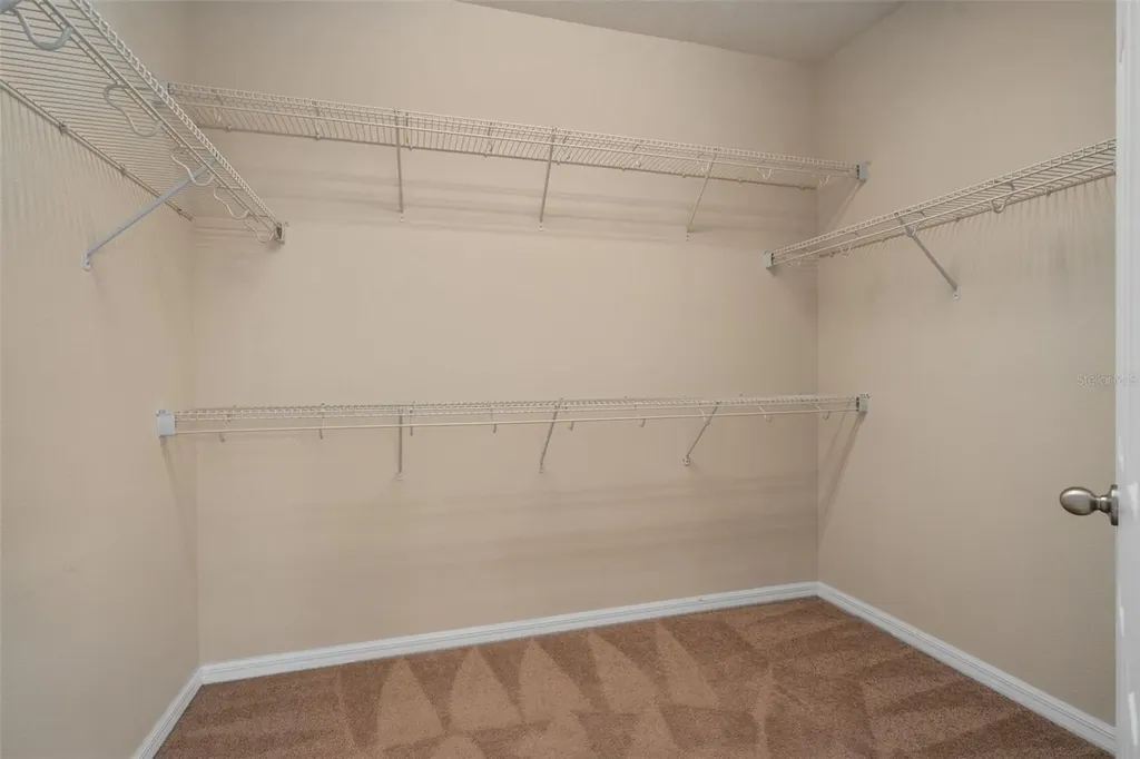 5177 Dove Tree Street Orlando FL 32811