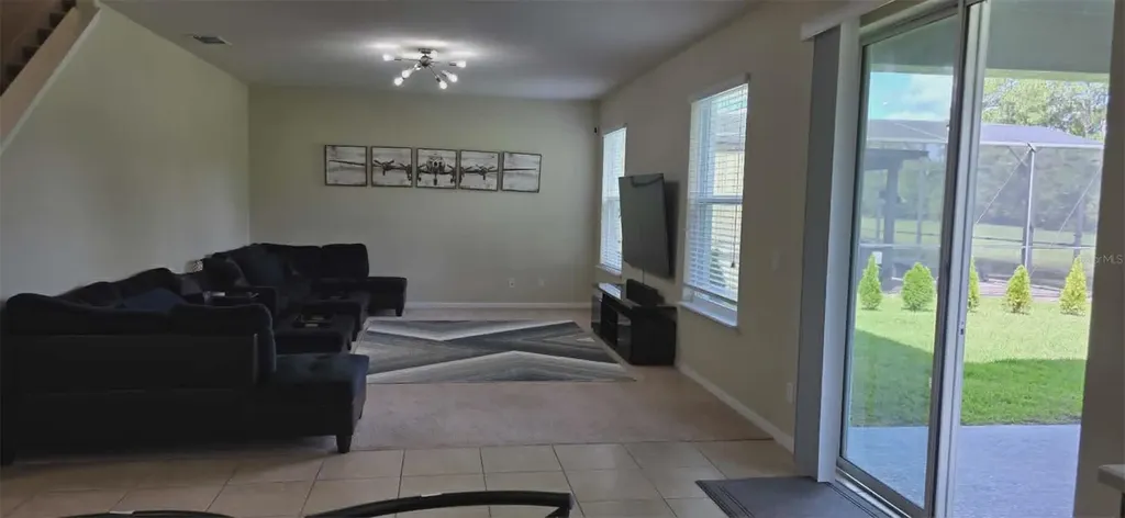 5177 Dove Tree Street Orlando FL 32811