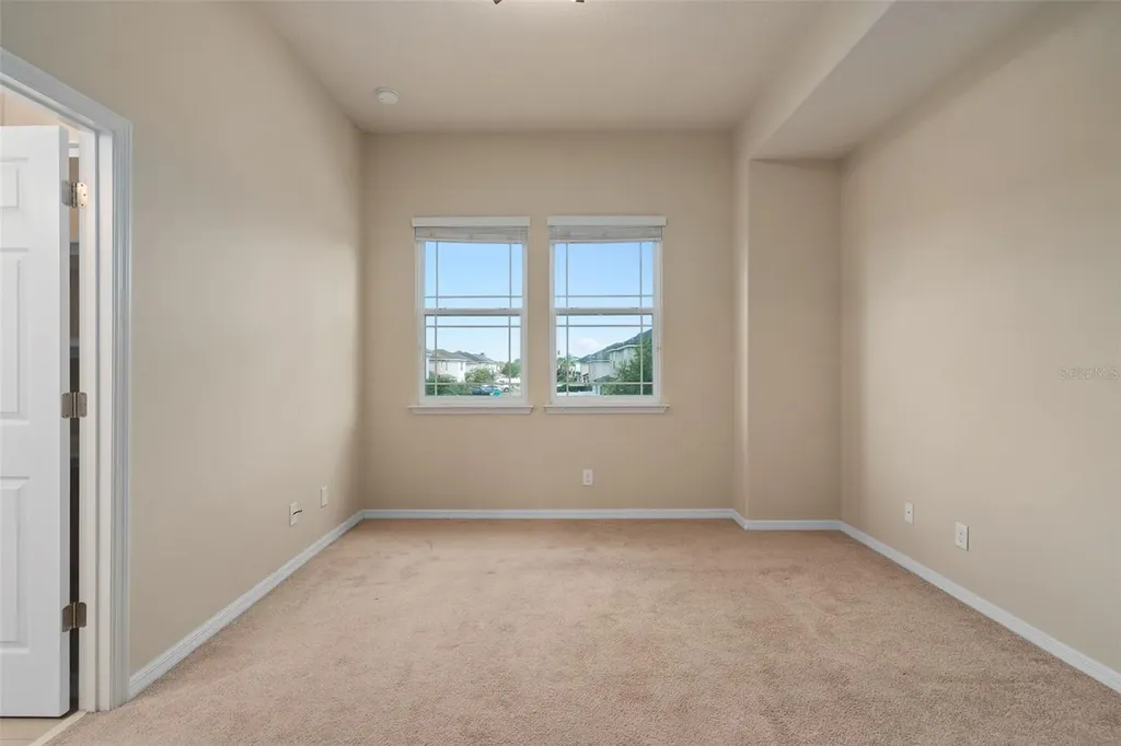 5177 Dove Tree Street Orlando FL 32811
