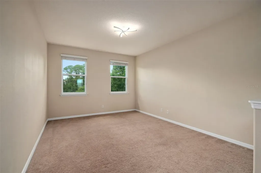 5177 Dove Tree Street Orlando FL 32811