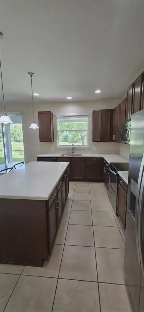 5177 Dove Tree Street Orlando FL 32811