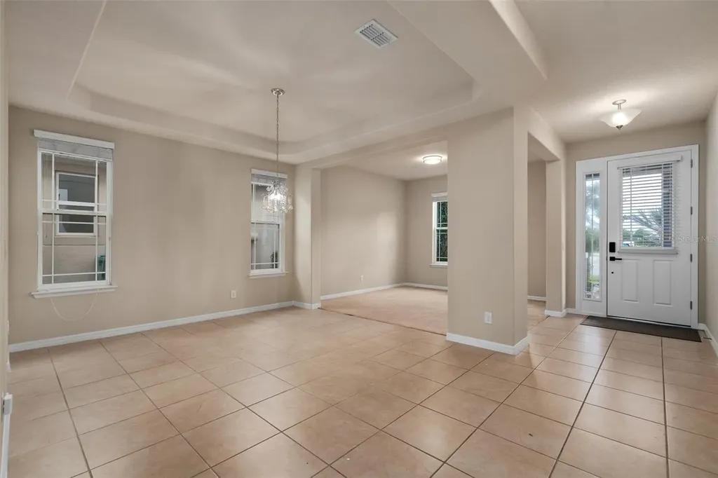 5177 Dove Tree Street Orlando FL 32811