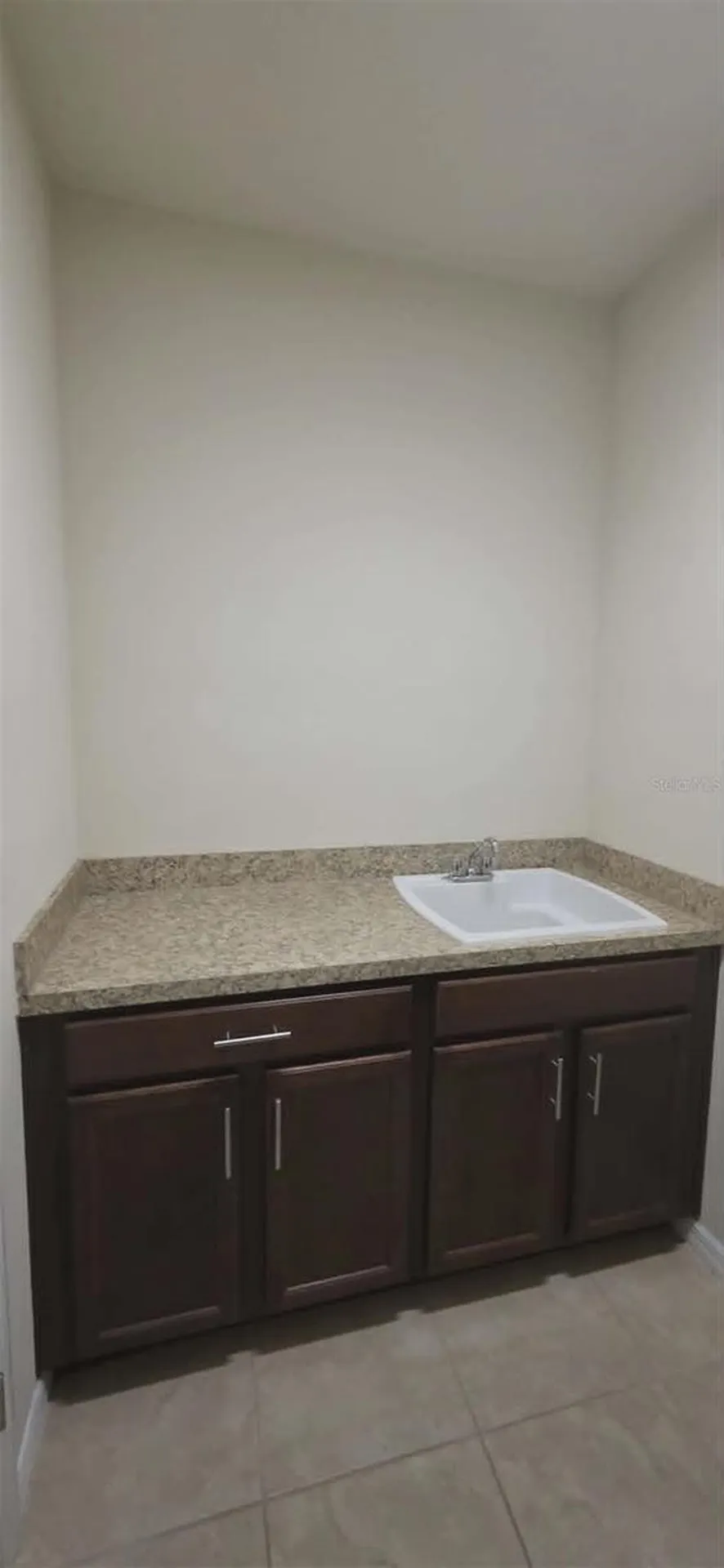 5177 Dove Tree Street Orlando FL 32811