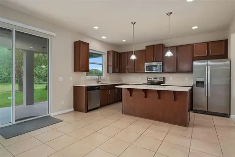 5177 Dove Tree Street Orlando FL 32811