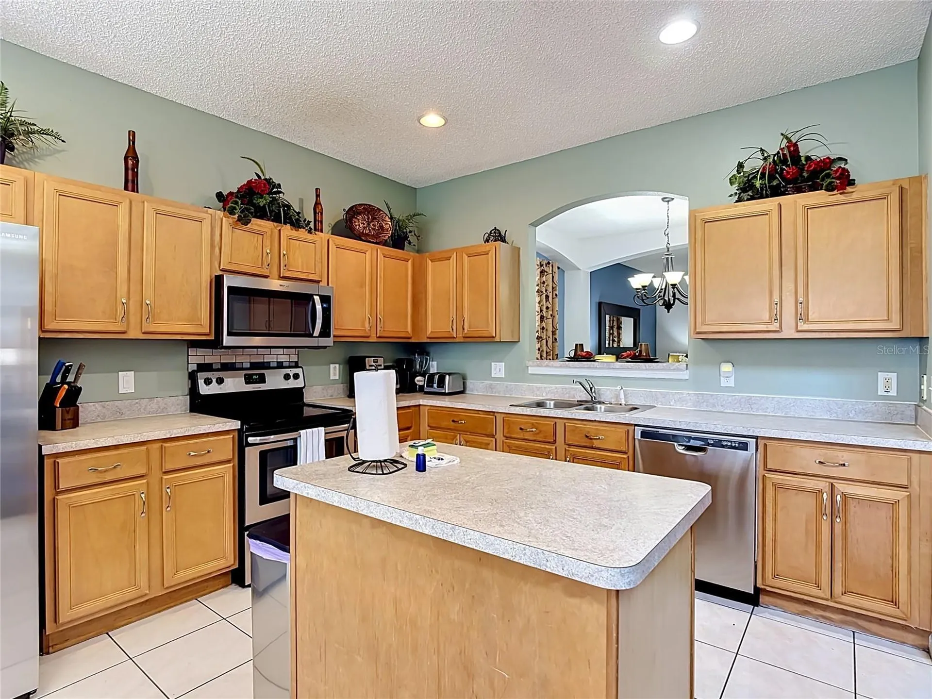 8505 Palm Harbor Drive Kissimmee FL 34747