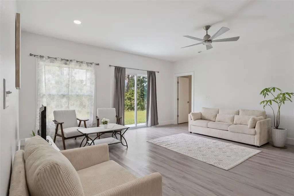 19420 Ortega Street Orlando FL 32833